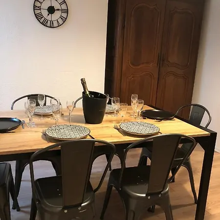 Le Du Jard Apartment *